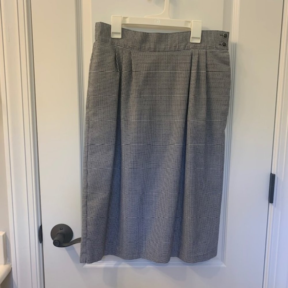 Houndstooth Pencil Skirt
